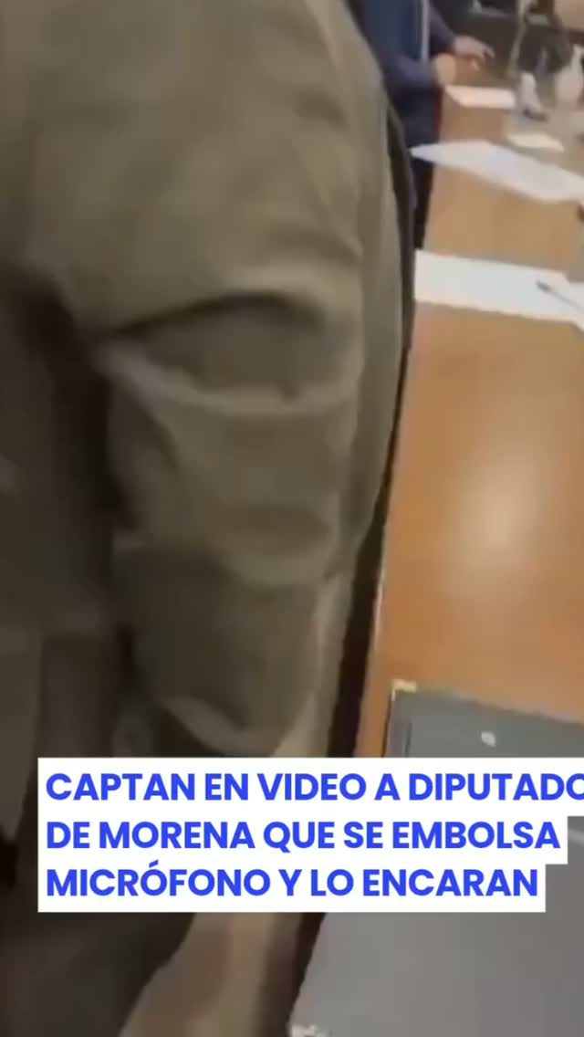 Captan en video a diputado de #Morena en #Matamoros, Isidro Jesús Vargas Fernández, que se embolsa micrófono y lo encaran.